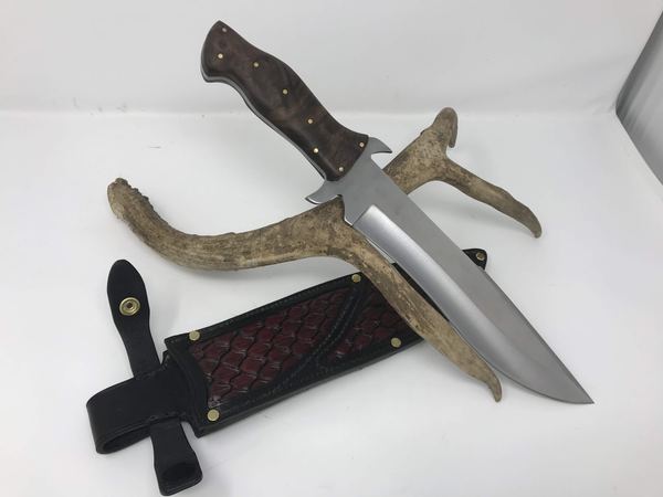 Handmade knife by Robert Bagwell (21)