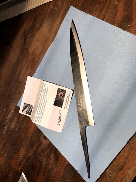 Handmade knife by Robert Bagwell (61)
