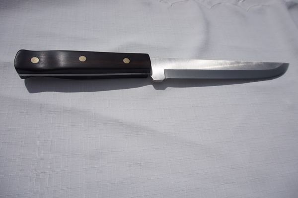 Handmade knife by Robert Bagwell (66)