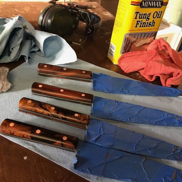 Handmade knife by Robert Bagwell (81)